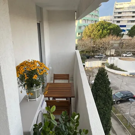 Apartment Joli En Bord De